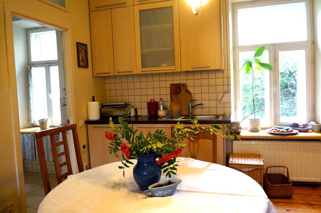 90 Sq.m. In Centre Of Appartement